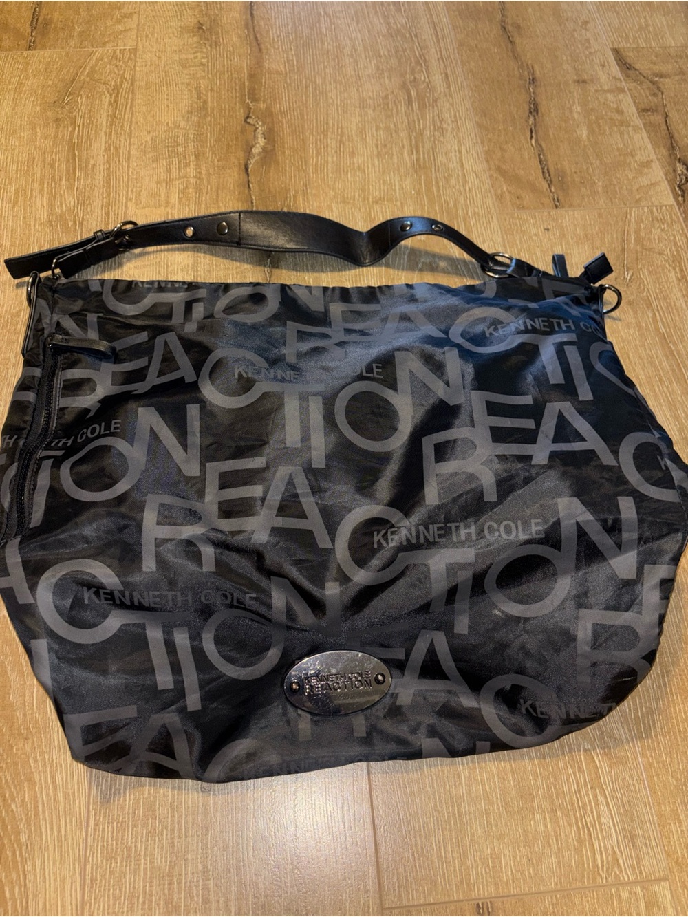 Kenneth Cole weekender bag